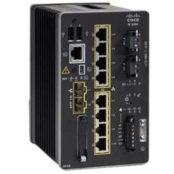 Switch CISCO IE-3300-8P2S-E      